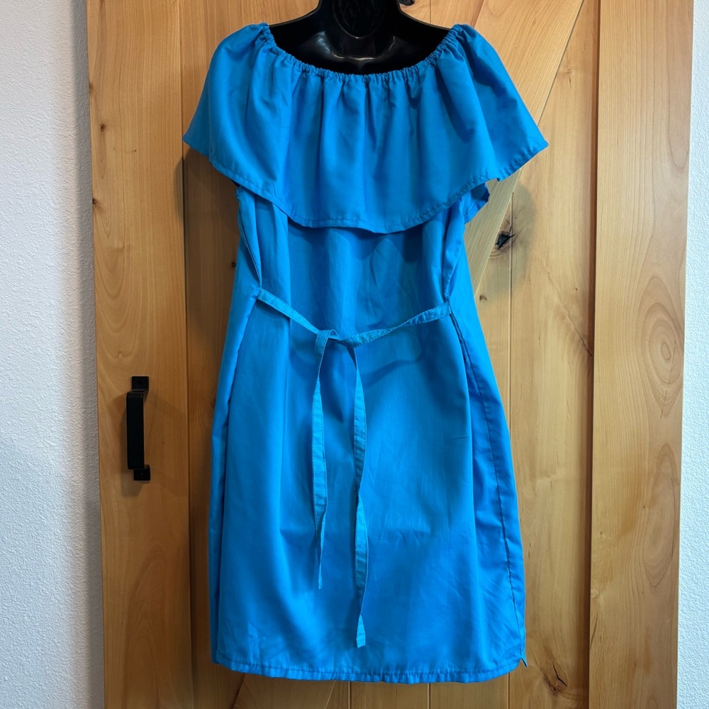 Colorful Embroidered Dress - Picture 7 of 10